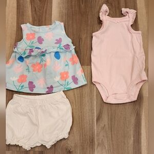 *Carters 3 Piece Set*